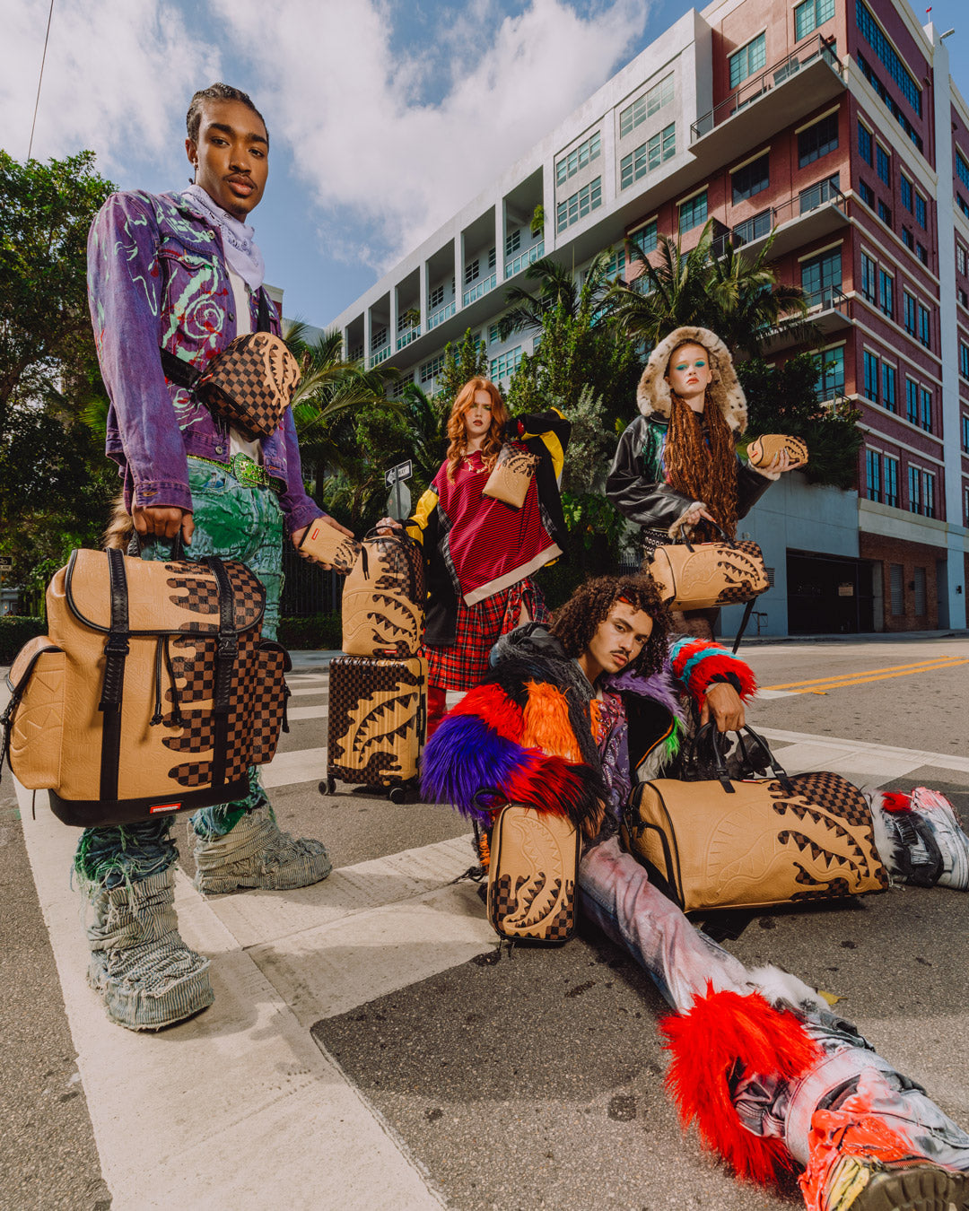 DESIGNER DRIP EFFECT POUCH