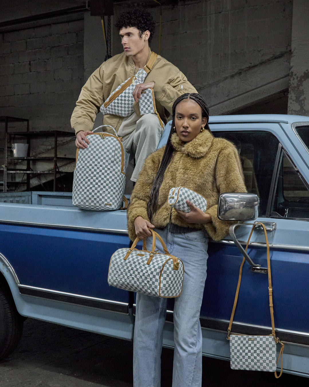 THE PRIVATE JET SHARK CLUB - HIGH ALTITUDE SAVVY CROSSBODY