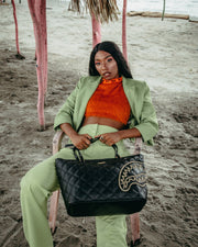 NOIR QUILT GOLD CHAIN SHARK TOTE